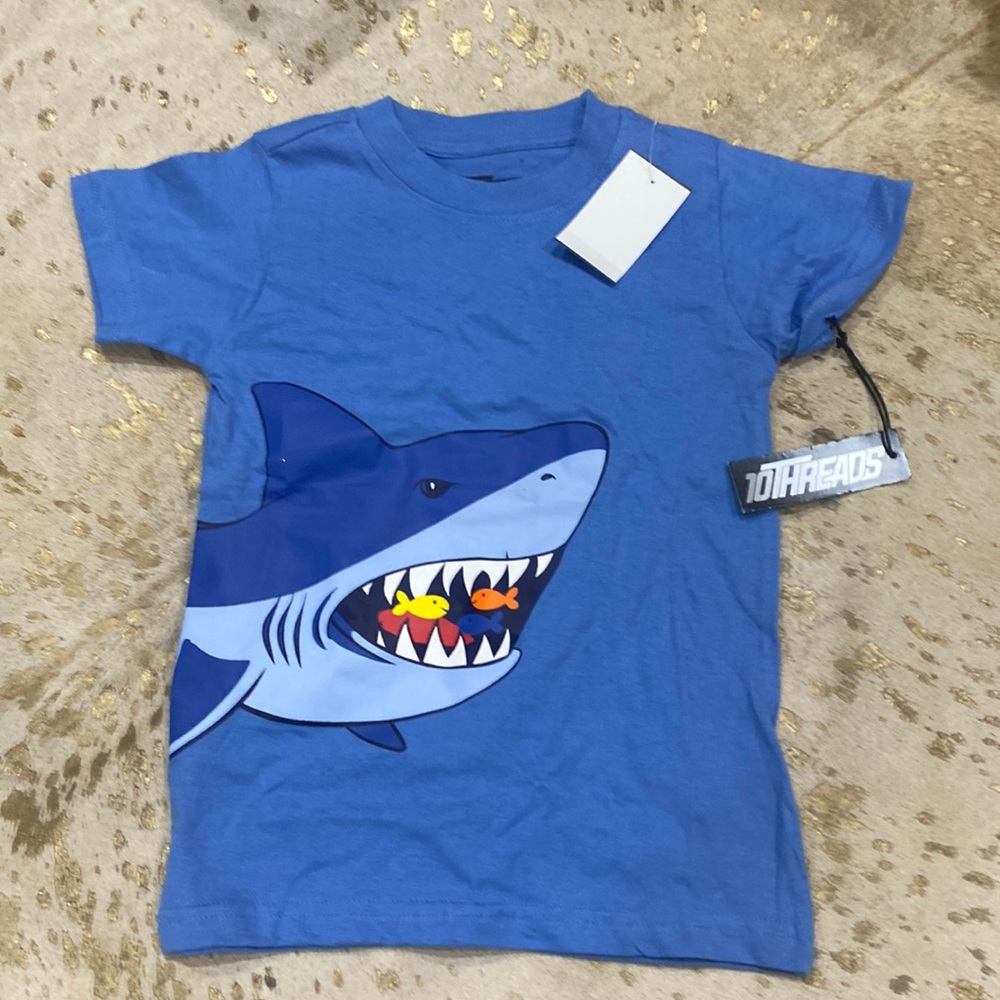 Shark short sleeve t-shirt boys 5 or 6